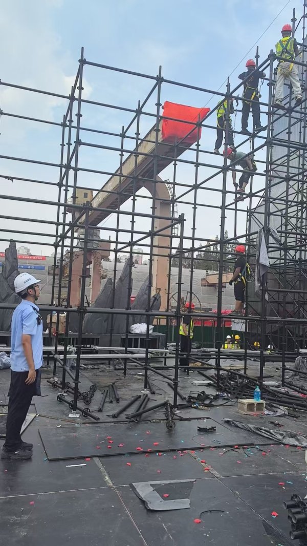 元富投资 复兴岛上漫展盛宴结束了…我们回望那些“鲜为人知、前所未有”的挑战